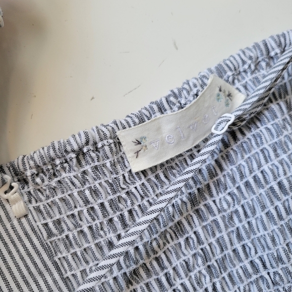 Velvet Somewhere Anywhere Dress in Grey Size 6 - Picture 4 of 12